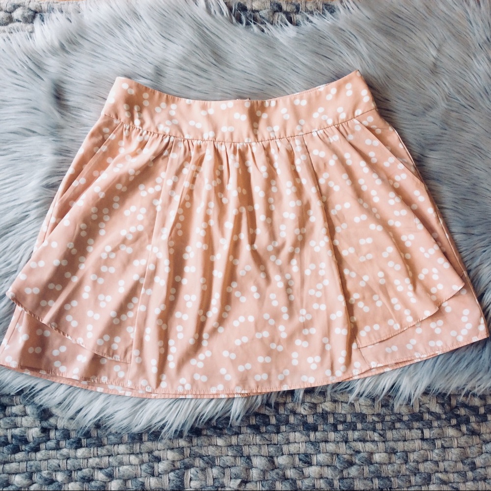Blush short skirt